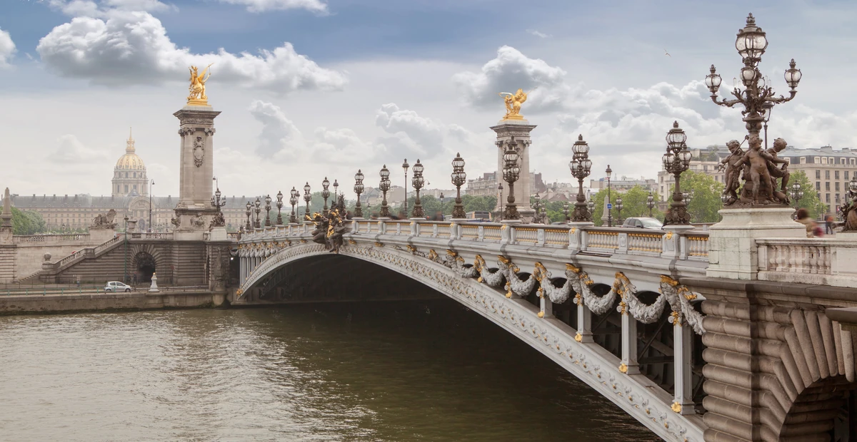 Pont Alexandre III, Paris